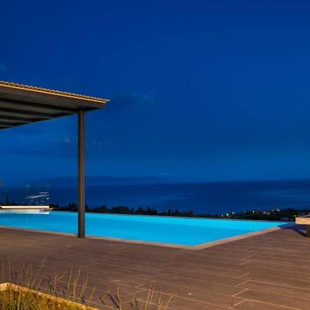 New Villa Blue With Private Pool At Trapezaki Livathos  외부 사진