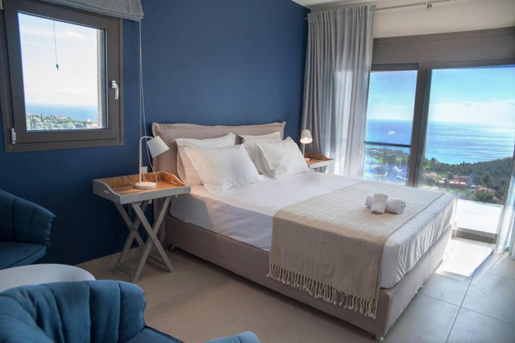 New Villa Blue With Private Pool At Trapezaki Livathos  외부 사진
